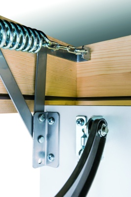 Лестница ножничная термоизоляционная Fakro LST-B 70x120x280 детальное фото