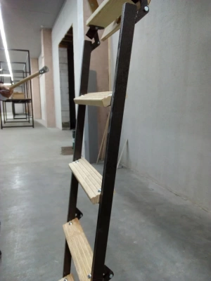 Лестница чердачная металлическая ASTARK 120x70x311 детальное фото