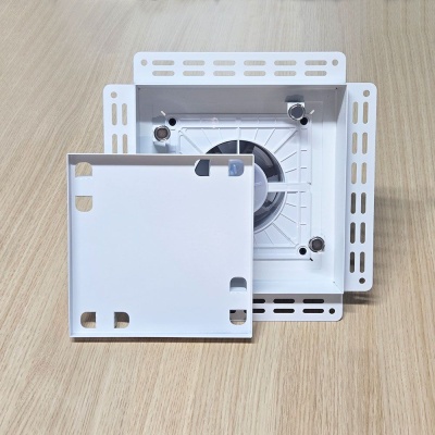 Вентиляционная решетка VRW 200x200 Tile / SLIM 4CMR (белая) детальное фото